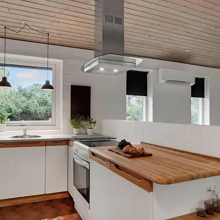 Beautiful In With Kitchen Hadsund